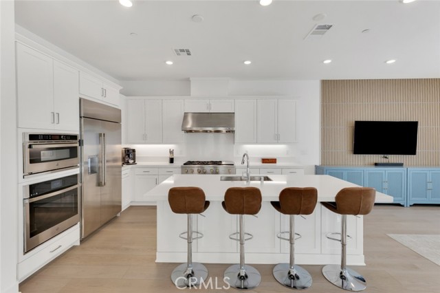 Detail Gallery Image 12 of 53 For 26712 Afton Ln, Valencia,  CA 91381 - 4 Beds | 3/1 Baths