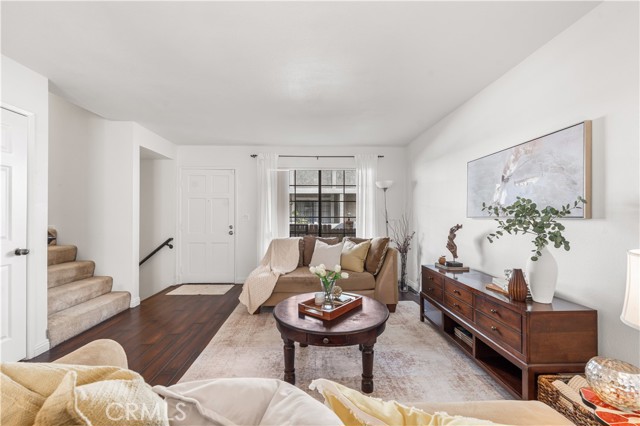 Detail Gallery Image 7 of 33 For 21 California St #H,  Arcadia,  CA 91006 - 2 Beds | 2/1 Baths