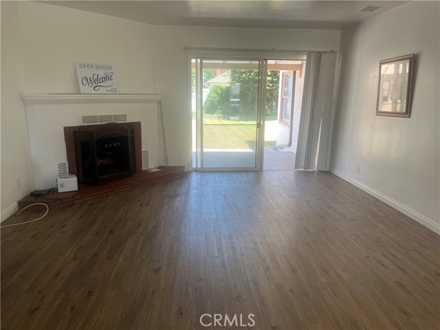 408 S Indiana Street, Anaheim CA: https://media.crmls.org/medias/26acbbe8-1c31-48ad-b487-19bf8a038f85.jpg