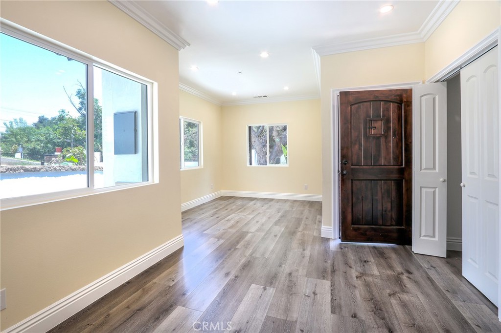 MLS #WS25113083 image #46