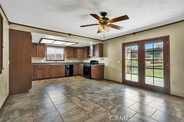2378 Thisa Way, Hemet CA: https://media.crmls.org/medias/26ae9723-3776-4f45-9c23-db0a3a0fce99.jpg