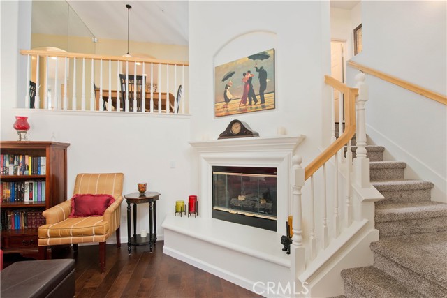 Detail Gallery Image 5 of 33 For 28254 Canterbury Ct, Valencia,  CA 91354 - 2 Beds | 2/1 Baths