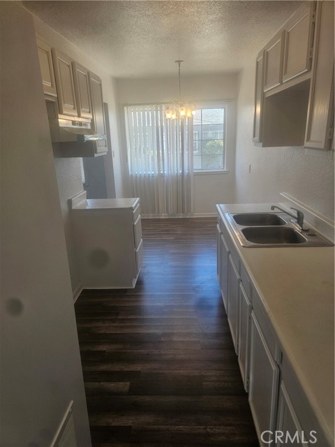1545 Sepulveda Avenue, San Bernardino CA: https://media.crmls.org/medias/26af43f4-8e1e-428e-a257-77b8198f32d0.jpg