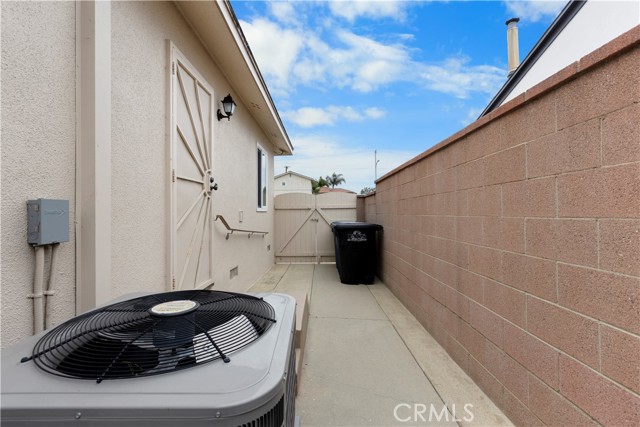 Detail Gallery Image 37 of 45 For 23134 Meyler Ave, Torrance,  CA 90502 - 3 Beds | 1 Baths