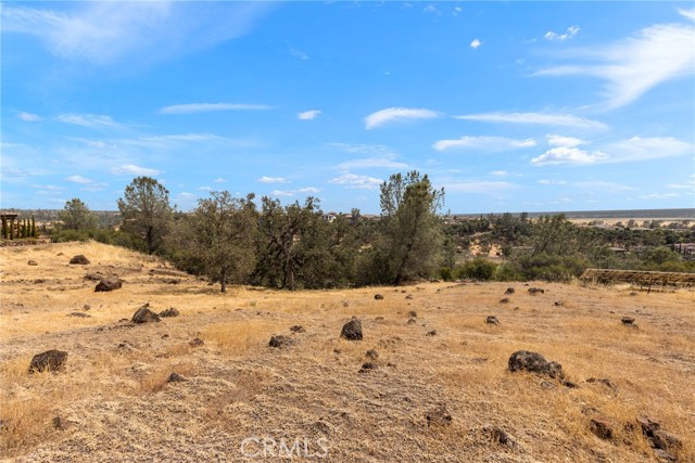 Detail Gallery Image 5 of 12 For 3309 Shadybrook Ln, Chico,  CA 95928 - – Beds | – Baths