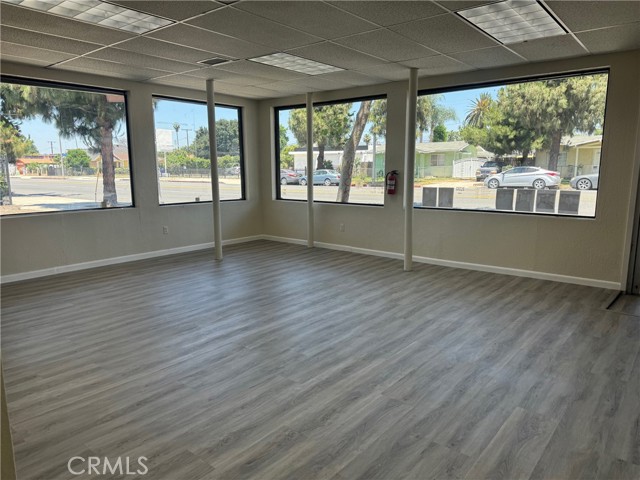 1160 W Mission Boulevard, Pomona, California 91766, ,Commercial Lease,For Rent,1160 W Mission Boulevard,CRCV24125123