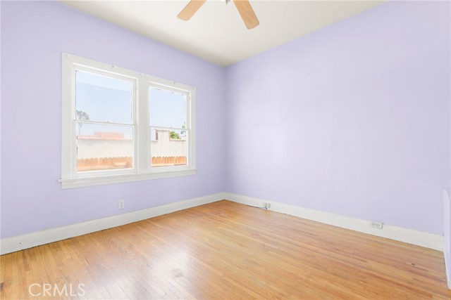 Detail Gallery Image 19 of 29 For 127 Westmont Dr, Alhambra,  CA 91801 - 3 Beds | 2 Baths