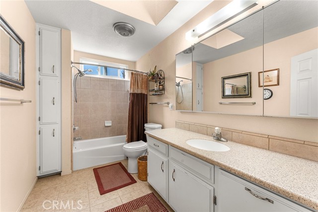 Detail Gallery Image 31 of 60 For 13346 Rimview Ct, Yucaipa,  CA 92399 - 3 Beds | 2/1 Baths