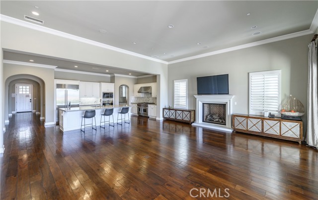 62 Heirloom, Irvine CA: https://media.crmls.org/medias/26b0550c-83c2-4767-b088-8e0e908bd1e3.jpg