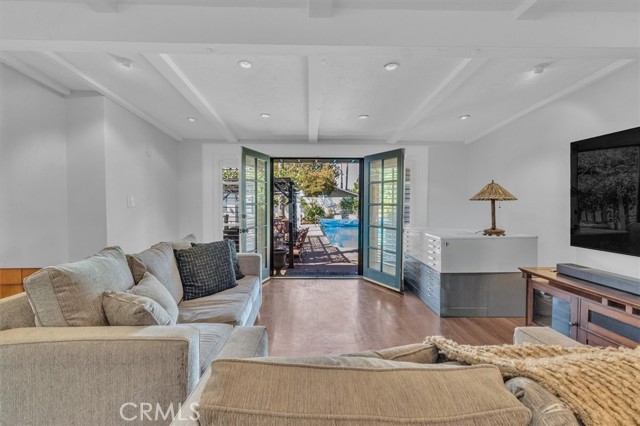 2 Bed Home for Sale in Valley Village, California