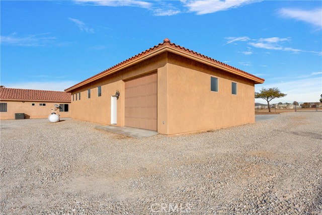 Detail Gallery Image 73 of 75 For 11042 Joshua Rd, Apple Valley,  CA 92308 - 4 Beds | 4 Baths