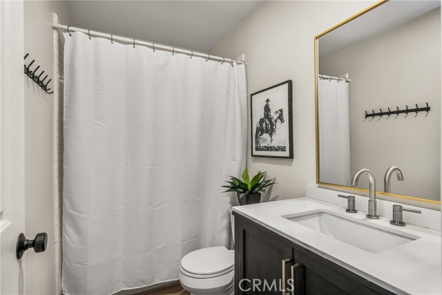 Detail Gallery Image 13 of 26 For 51 Lehigh Aisle, Irvine,  CA 92612 - 2 Beds | 2 Baths