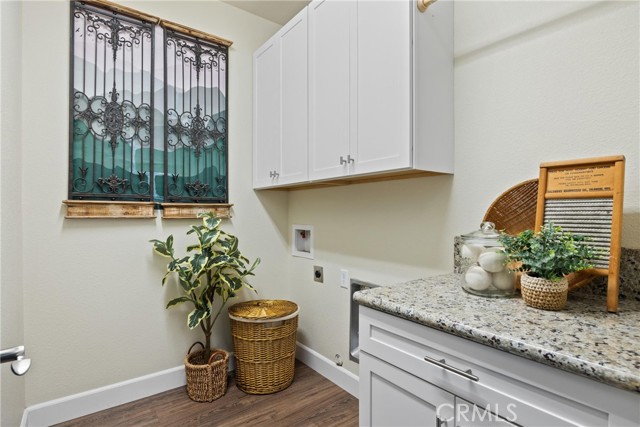 Image 27 of 42 For 8124 Carlee Drive