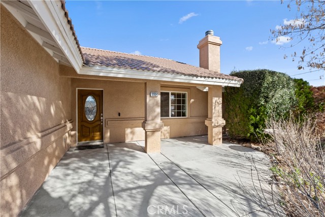 Detail Gallery Image 4 of 35 For 18904 Madrone, Hesperia,  CA 92345 - 4 Beds | 2 Baths