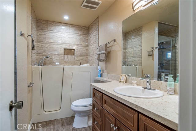 Detail Gallery Image 24 of 39 For 17406 Sandlake Ave, Carson,  CA 90746 - 3 Beds | 2/1 Baths