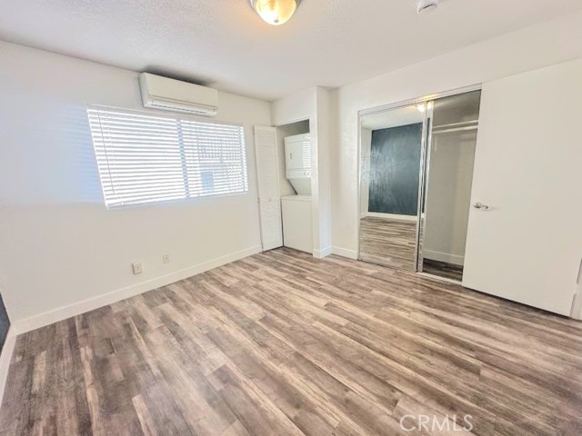 1515 E Appleton Street, Long Beach CA: https://media.crmls.org/medias/26b3e580-6bc2-45f7-be99-e2741f365b0b.jpg