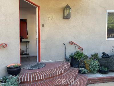 Detail Gallery Image 2 of 40 For 3118 Weldon Ave, Glassell Park,  CA 90065 - 4 Beds | 4/1 Baths
