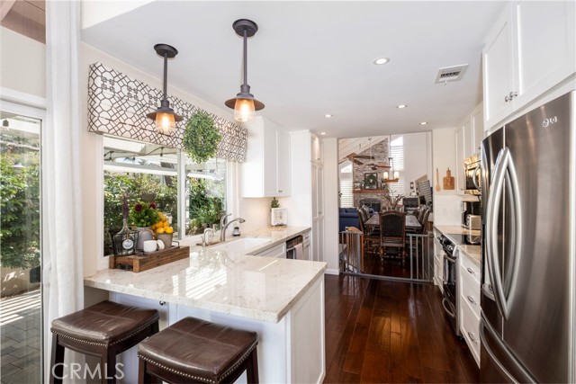 Detail Gallery Image 7 of 27 For 4971 Hemlock, Irvine,  CA 92612 - 3 Beds | 2 Baths
