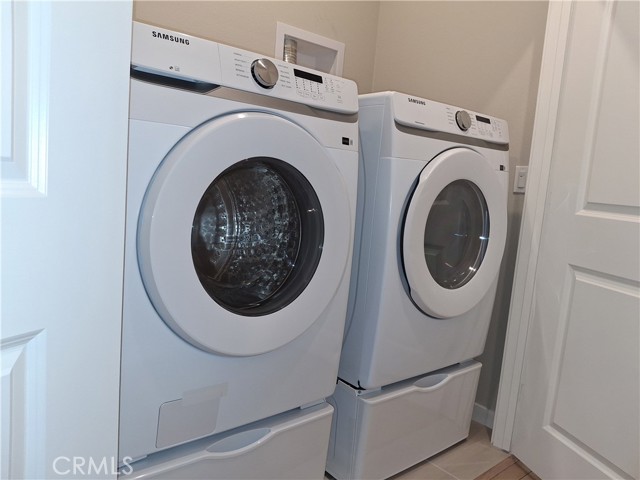 Detail Gallery Image 20 of 30 For 109 S Laxore St #303,  Anaheim,  CA 92804 - 4 Beds | 3/1 Baths