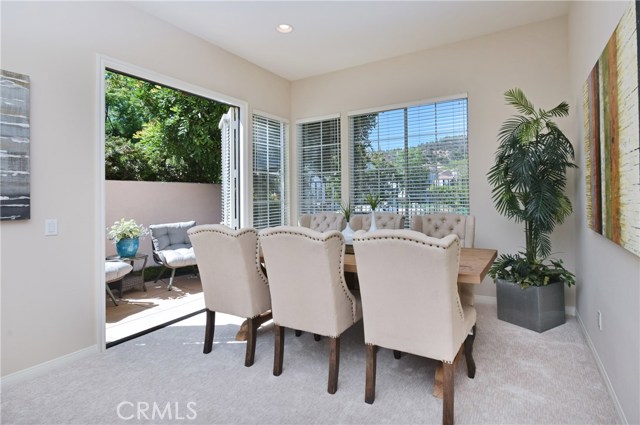 Detail Gallery Image 9 of 42 For 3619 Calle Joaquin, Calabasas,  CA 91302 - 3 Beds | 2/1 Baths