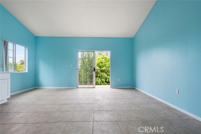 6648 Gaviota Avenue, Van Nuys CA: https://media.crmls.org/medias/26b6868e-e982-49be-aae8-f52a19487fd9.jpg