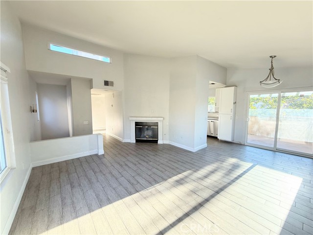 8425 Sunset Trail Place, Rancho Cucamonga CA: https://media.crmls.org/medias/26b6ba3e-748c-4f9e-8202-65e4bf6154ee.jpg
