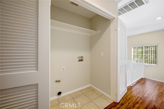 Detail Gallery Image 20 of 24 For 1011 Thompson Ave a,  Glendale,  CA 91201 - 3 Beds | 2/1 Baths