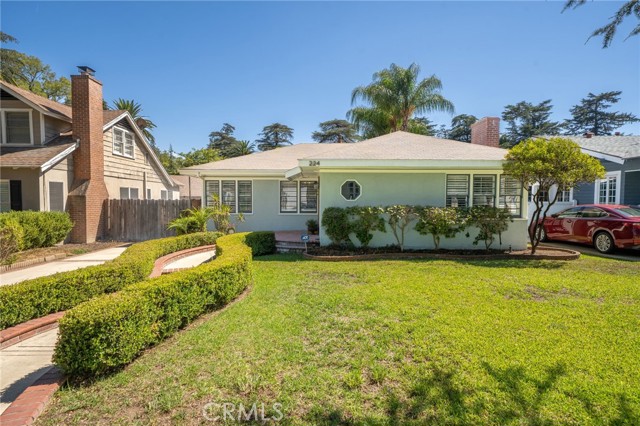 Detail Gallery Image 2 of 52 For 224 E Princeton St, Ontario,  CA 91764 - 3 Beds | 1/1 Baths