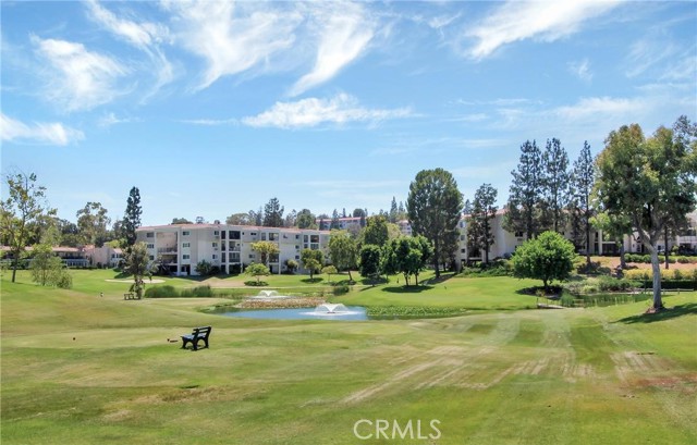 Detail Gallery Image 4 of 18 For 24055 Paseo Del Lago #1162,  Laguna Woods,  CA 92637 - 2 Beds | 2 Baths
