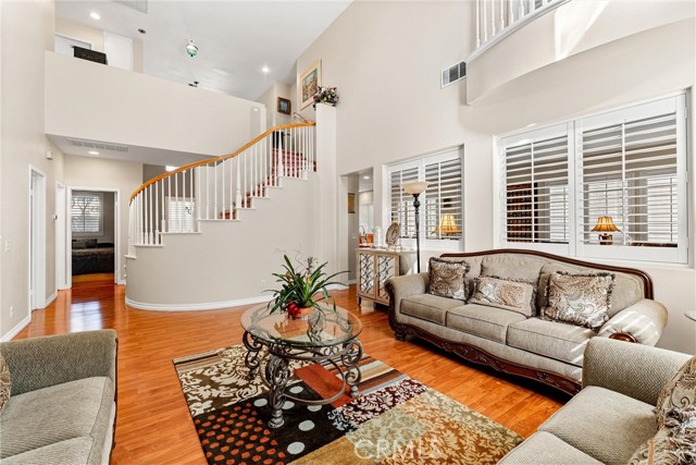 Detail Gallery Image 4 of 37 For 8705 E Running Springs, Anaheim,  CA 92808 - 4 Beds | 3 Baths