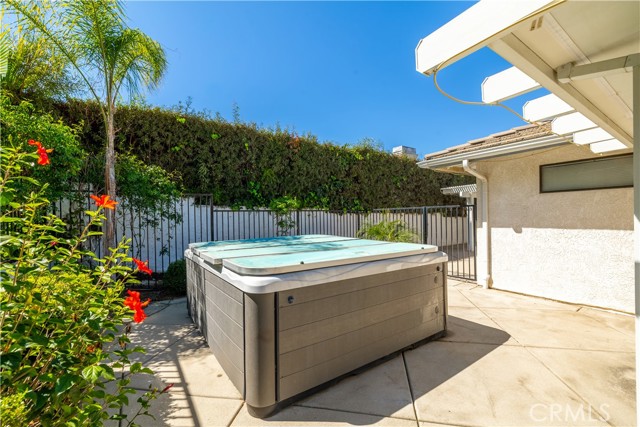 Detail Gallery Image 34 of 48 For 22081 Village Way Dr, Canyon Lake,  CA 92587 - 4 Beds | 3/1 Baths