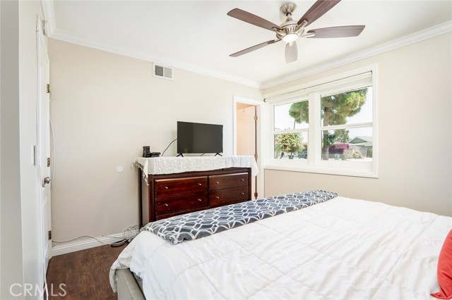 Detail Gallery Image 21 of 48 For 16381 Ace Ln, Huntington Beach,  CA 92649 - 3 Beds | 2 Baths
