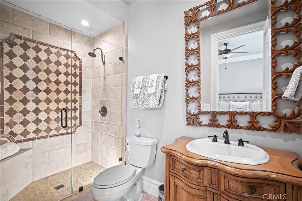 MLS #OC25186135 img 18