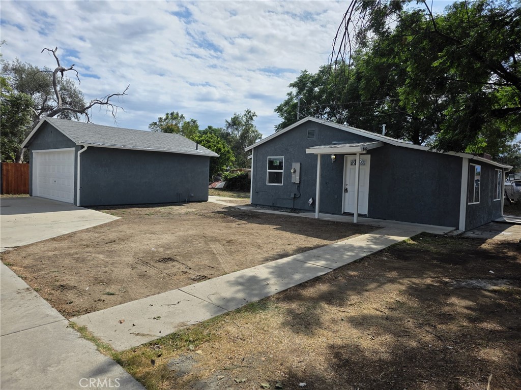865 W 48th Street