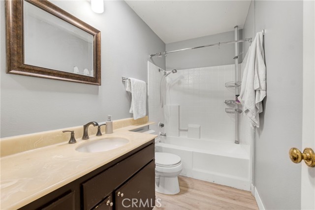 Detail Gallery Image 23 of 26 For 2791 Stearns St #27,  Simi Valley,  CA 93063 - 3 Beds | 2/1 Baths
