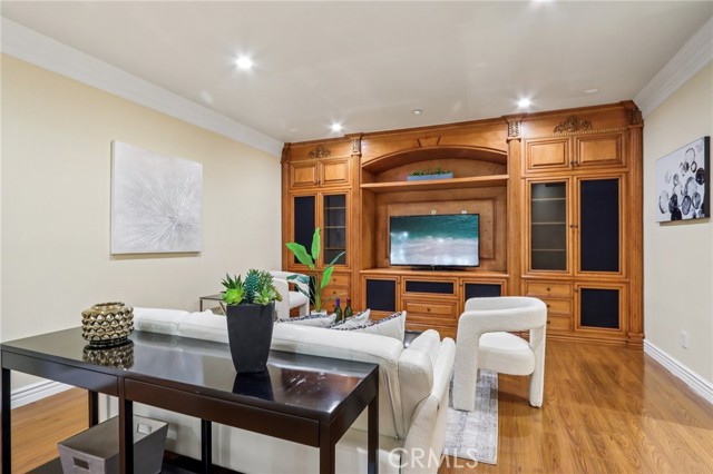 Detail Gallery Image 26 of 68 For 1117 Encanto Dr, Arcadia,  CA 91007 - 6 Beds | 6/1 Baths