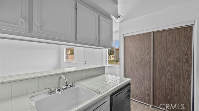 Detail Gallery Image 7 of 21 For 3568 20th St, Highland,  CA 92346 - 2 Beds | 1 Baths