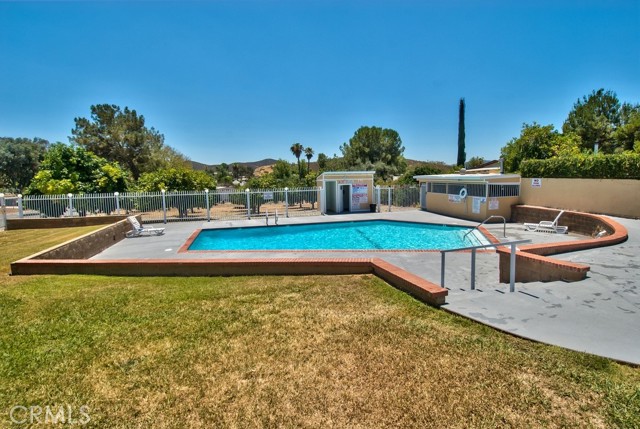 33310 Homestead Lane, Wildomar CA: https://media.crmls.org/medias/26beaa45-099f-484d-81ec-48489bb1e35f.jpg