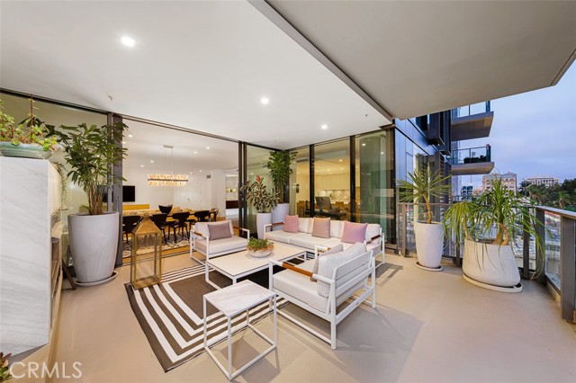 2855 5th Avenue, San Diego CA: https://media.crmls.org/medias/26bf2e36-7e6c-4425-a7cd-1ae659b89228.jpg