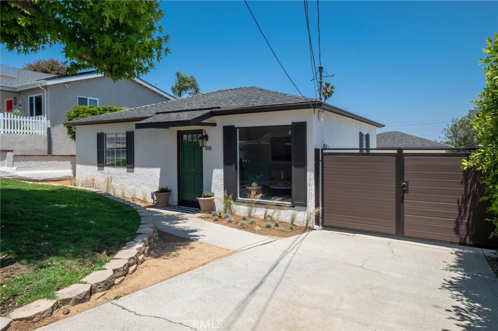1108 Stanford Avenue