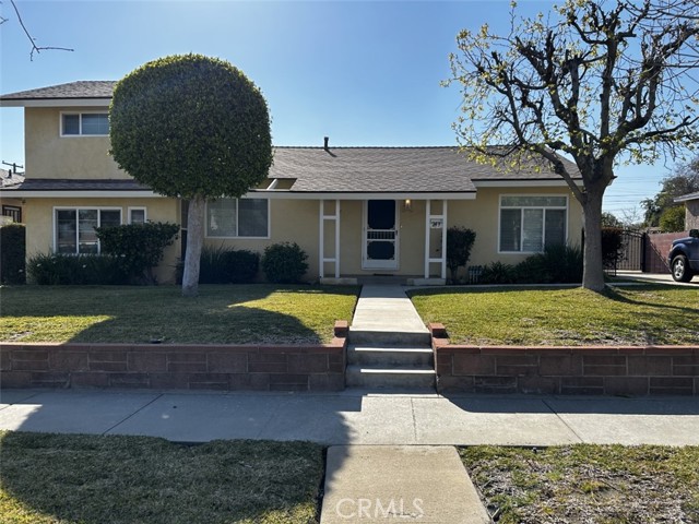 243 S Louise Ave, Azusa, CA 91702