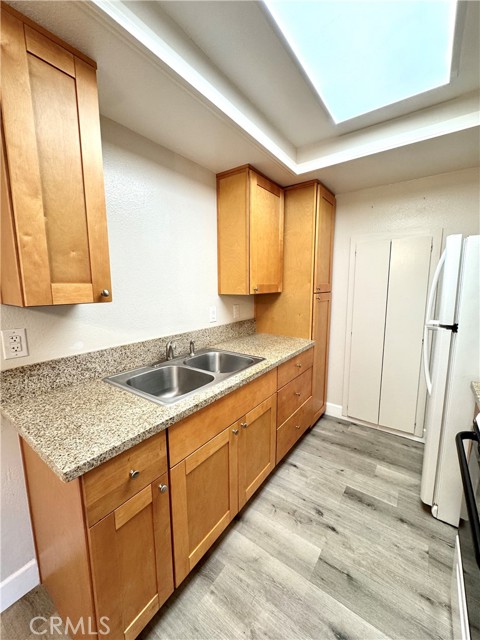 Detail Gallery Image 8 of 20 For 960 E Bonita Ave #5,  Pomona,  CA 91767 - 1 Beds | 1 Baths