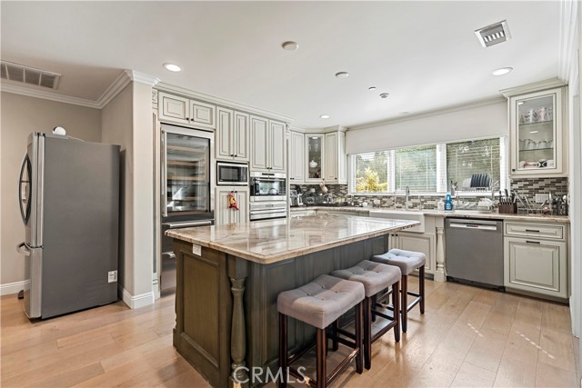 Detail Gallery Image 19 of 62 For 1660 Chelsea Rd, San Marino,  CA 91108 - 5 Beds | 5/1 Baths