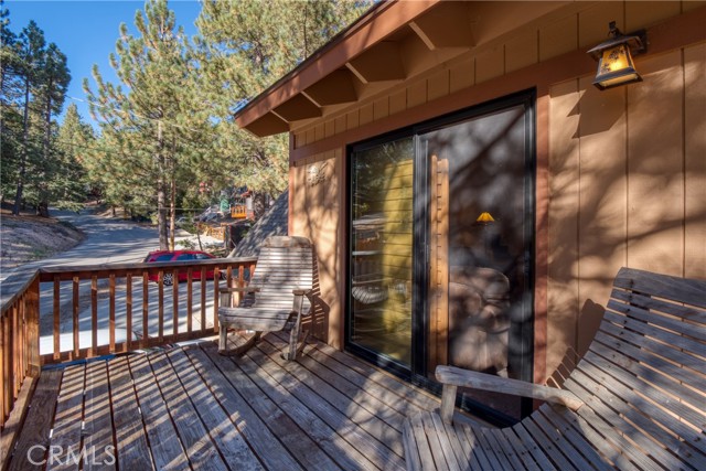 Front of main house, 2nd story deck