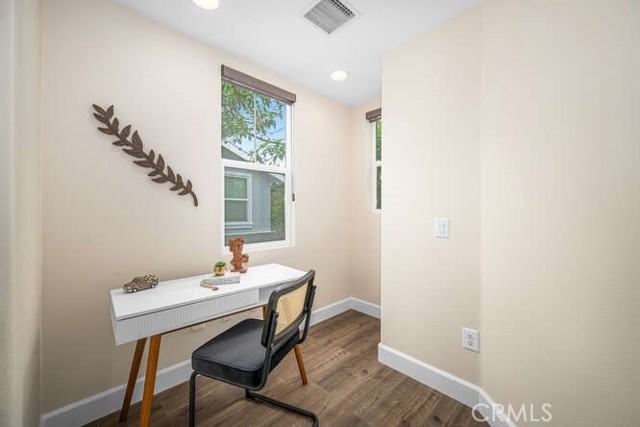 46 Hinterland Way, Ladera Ranch CA: https://media.crmls.org/medias/26c1e51f-89dc-4519-8b42-7c9d43c070c2.jpg