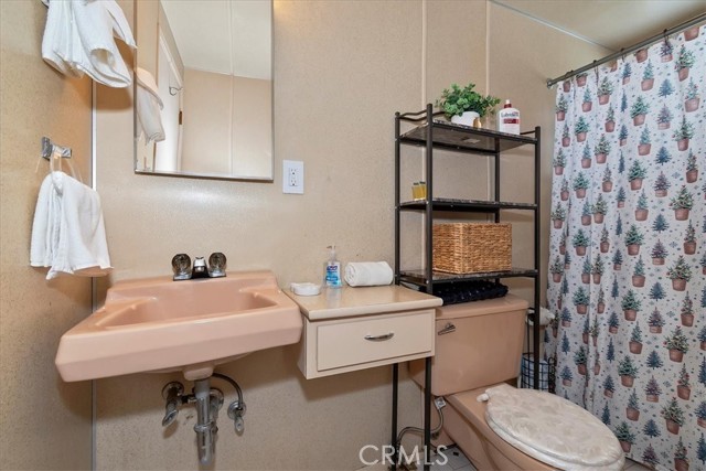 Detail Gallery Image 19 of 37 For 1370 Primrose Ct, Big Bear Lake,  CA 92315 - 2 Beds | 1/1 Baths