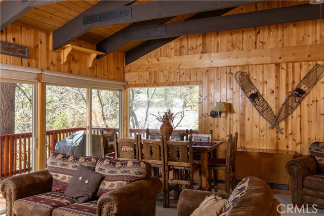 43897 Yosemite Drive, Big Bear Lake CA: https://media.crmls.org/medias/26c2543d-d3f9-4e58-a819-034fd0969d30.jpg