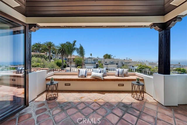 1019 Duncan Avenue, Manhattan Beach, California 90266, 5 Bedrooms Bedrooms, ,5 BathroomsBathrooms,Single Family Residence,For Sale,Duncan,SB24155948