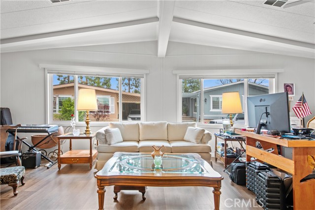 5200 Irvine Blvd., Irvine CA: https://media.crmls.org/medias/26c434b4-d6cb-45b7-b515-872382730844.jpg