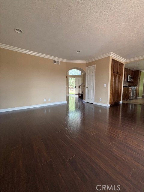 17092 Whispering Brook Way, Riverside CA: https://media.crmls.org/medias/26c4f493-37a2-49a5-af27-4a1f42c1cf0d.jpg